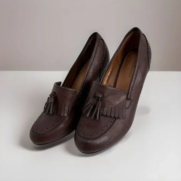 GH Bass & Co. Block Heels Women's 7 M Pumps SlipOn Shoes Kiltie Tassels Academia - Picture 2 of 8